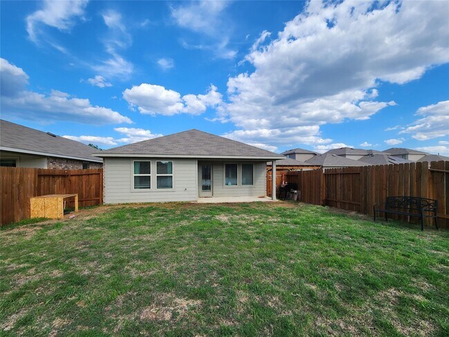 Building Photo - 13912 Great Pnes Ct