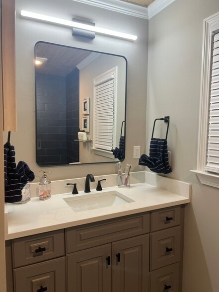 Vanity - 121 Green Pond Rd