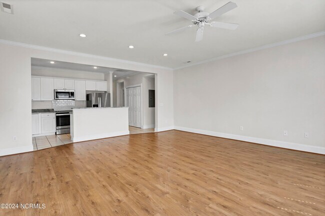 Building Photo - 1064 Headwater Cove Ln