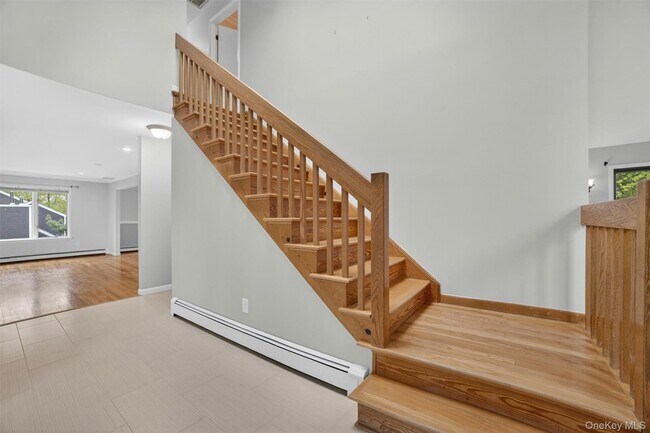 Building Photo - 28 Lakeview Dr