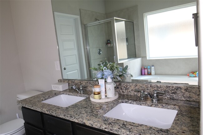 Building Photo - 1336 Mount Blanc Path