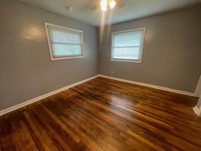 Building Photo - 1414 Springview Dr