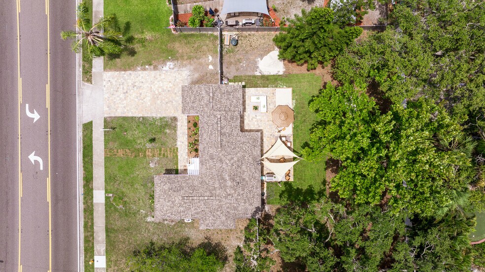 Building Photo - 1579 Bayshore Blvd
