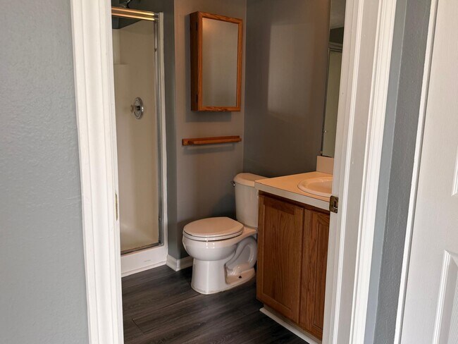 Building Photo - 1401 Millbrook Trail