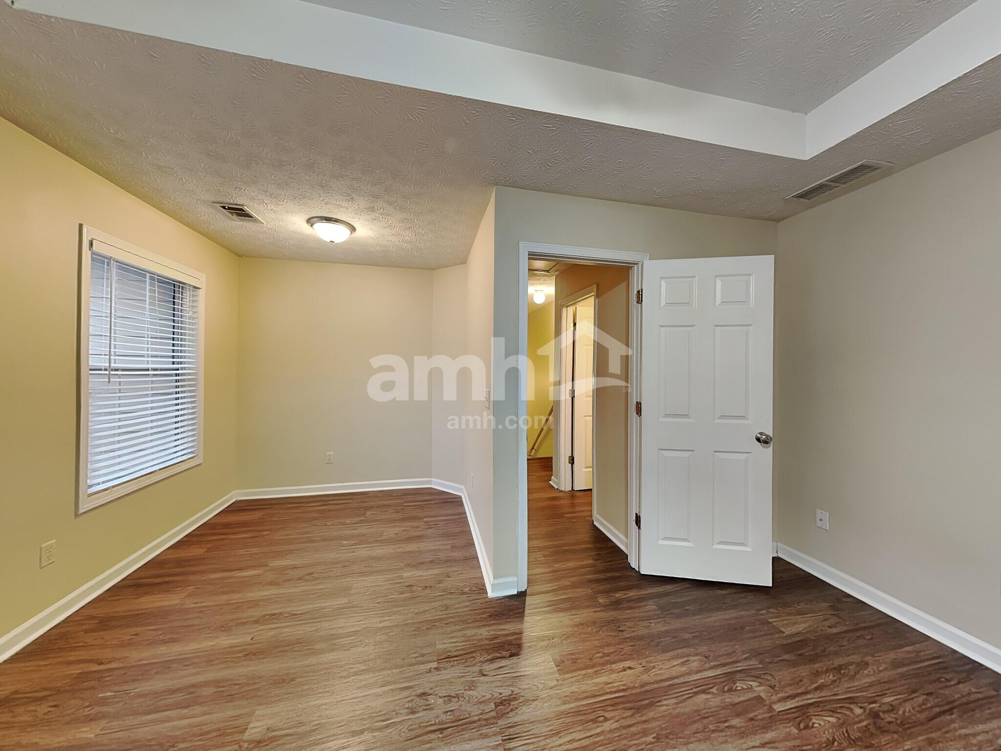 Building Photo - 445 Allens Landing Ct