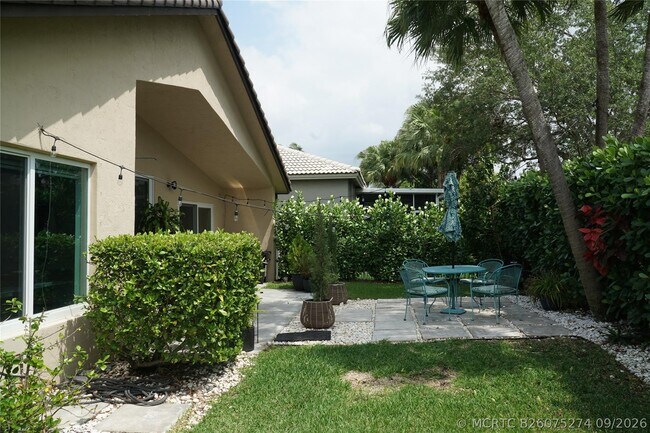Building Photo - 17030 NW 19th Ct