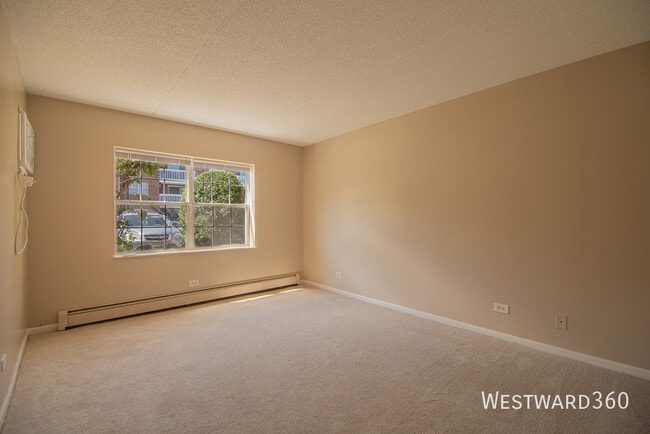 Building Photo - 6551 W School-103B