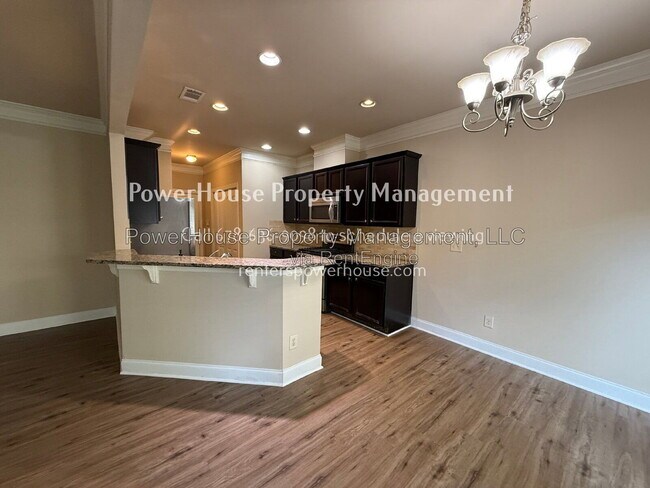 Building Photo - 1045 Township Cir