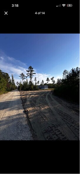 Building Photo - 2524 Hughes Gasque Rd