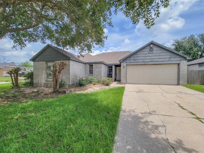 Building Photo - 22918 Pine Mist Ln