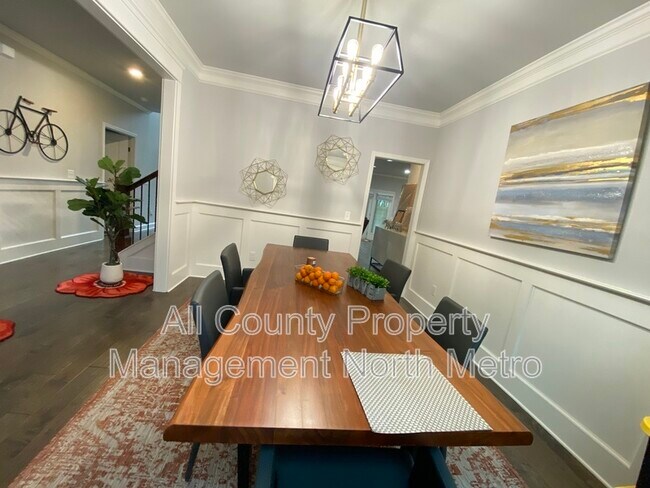 Building Photo - 3112 Avenel Ct