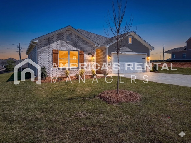 Building Photo - DEPOSIT PENDING!!! - Brand New Three Bedroom Hudson Plan for Rent in Tuscaloosa! Sign a 13-month ...