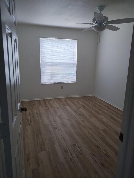 Building Photo - 3069 Huron Ave