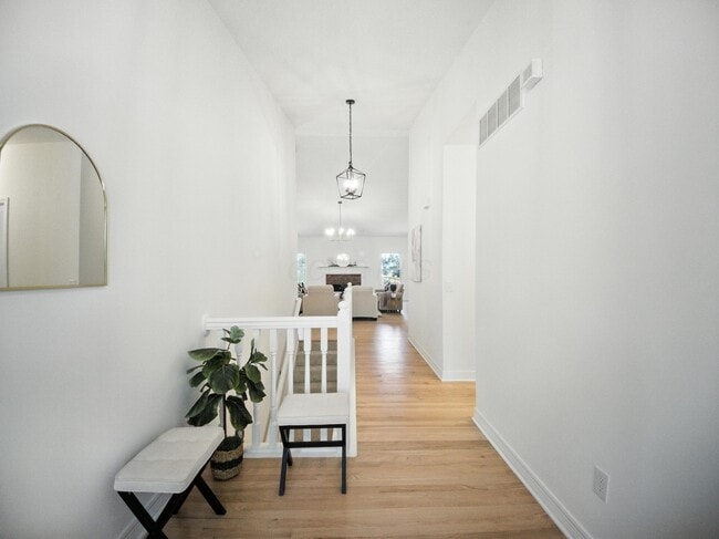 Building Photo - 4256 Landhigh Lakes Dr