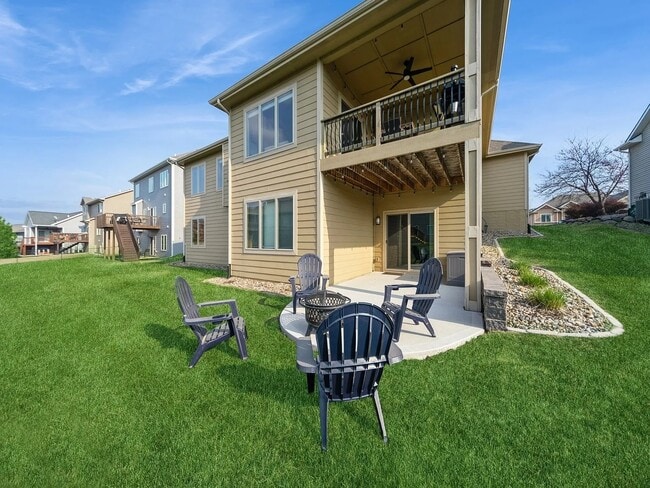 Building Photo - 16035 Northpark Dr