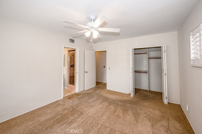 Building Photo - 3547 Henrietta Ave