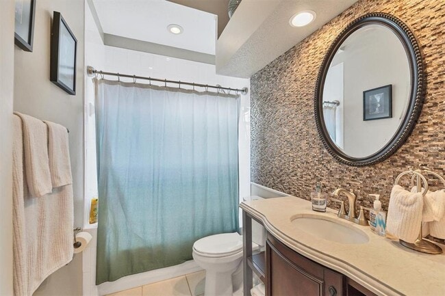 Building Photo - 9910 Laurel Valley Ave Cir