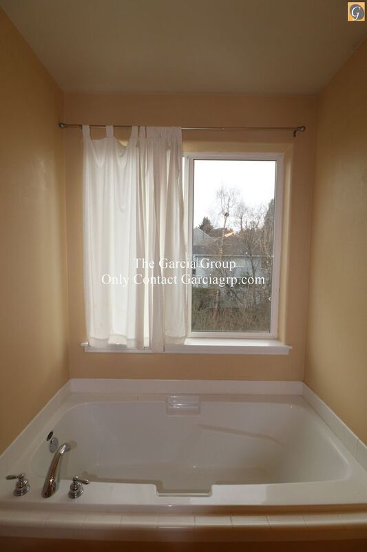 Building Photo - 3212 Wild Rose Loop