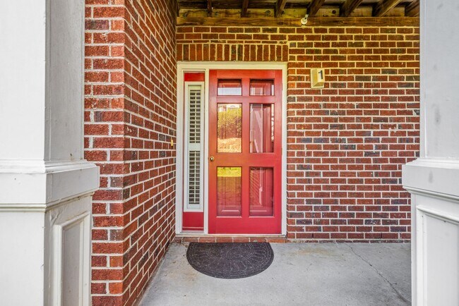 Building Photo - 342 Bubble Creek Ct