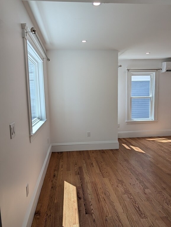 Building Photo - 56 Bakersfield St