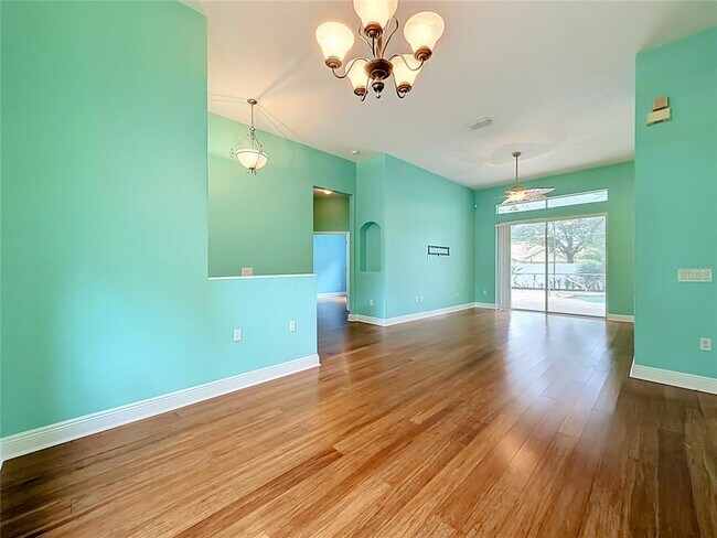 Building Photo - 2947 Majestic Isle Dr