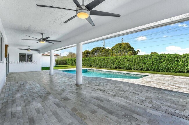 Building Photo - 9203 SW 136th Terrace