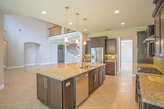 Building Photo - 11712 Savona Way