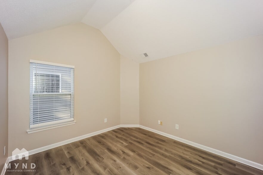 Building Photo - 5805 Little River Rd