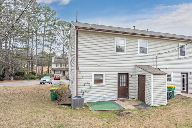 Building Photo - 114 Bentley Pkwy