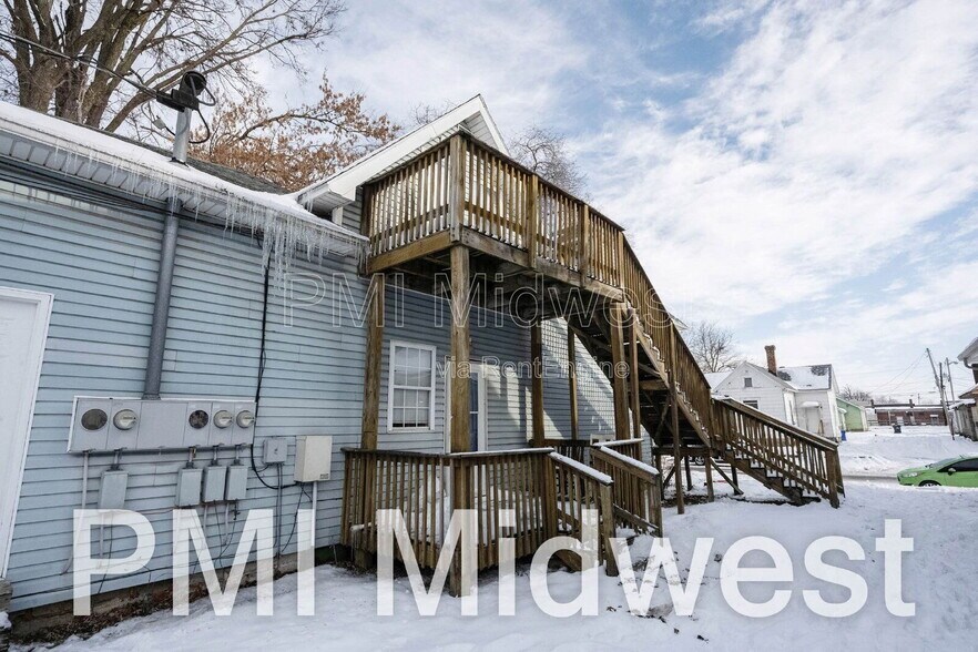 Building Photo - 921 S Buckeye St