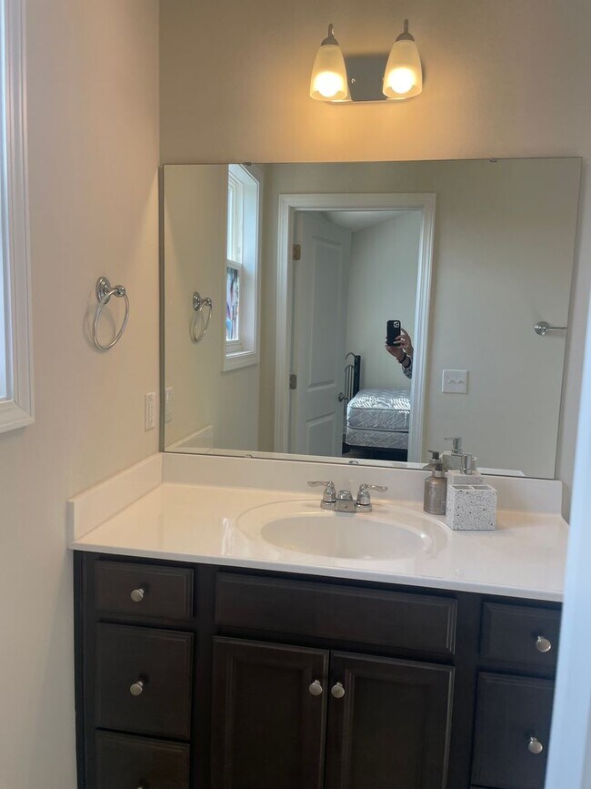 Building Photo - New Construction Townhouse