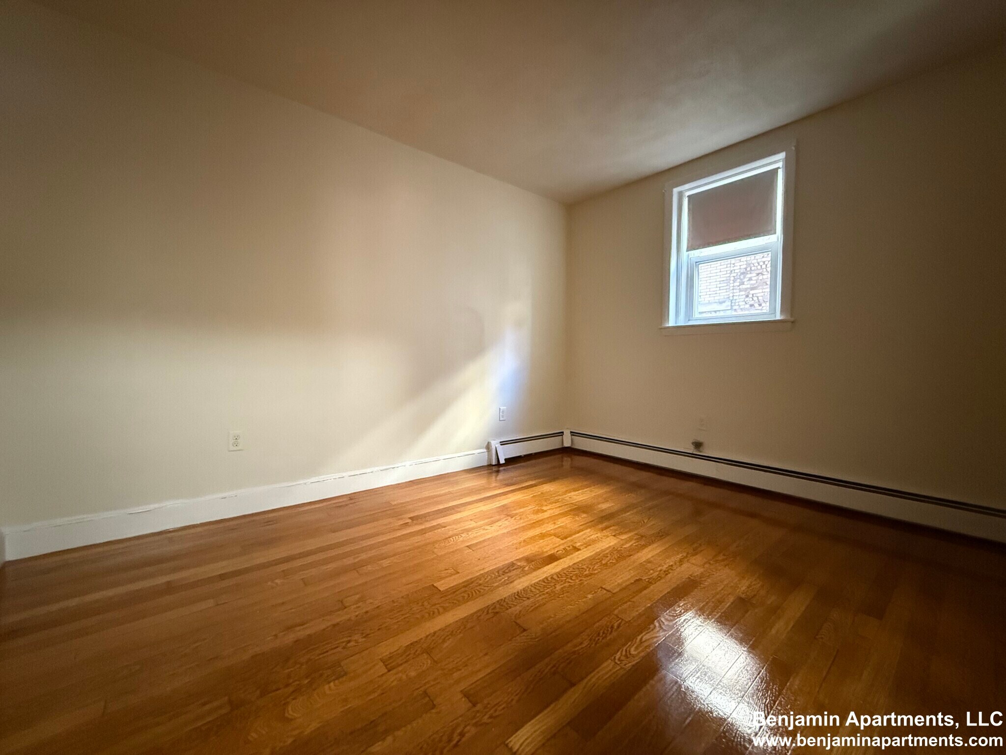 Building Photo - 316 Tappan St