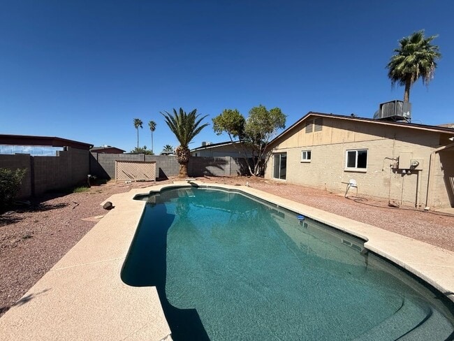 Building Photo - North 46th Avenue