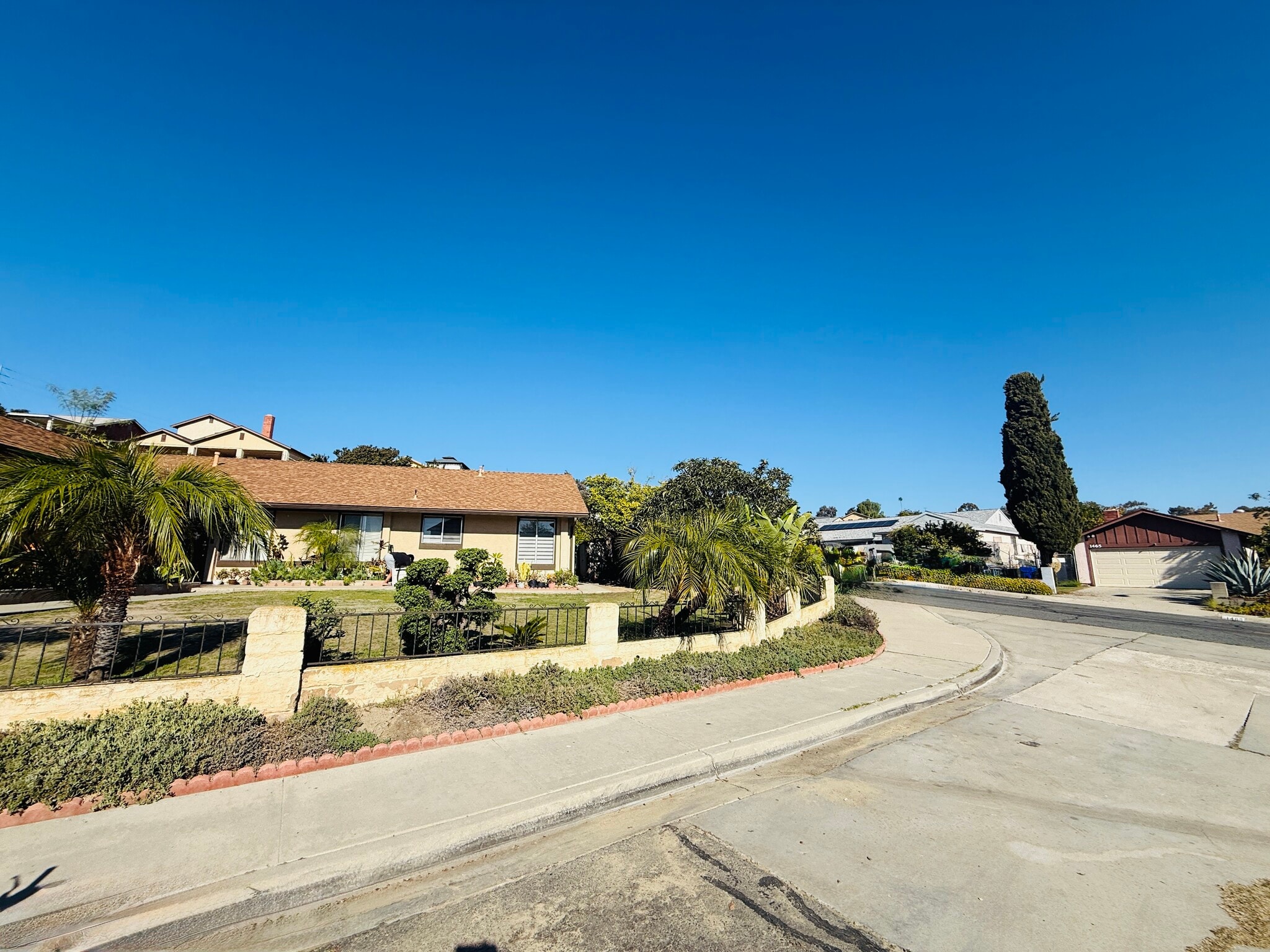 Plenty of street parking - 6186 Daisy Pl