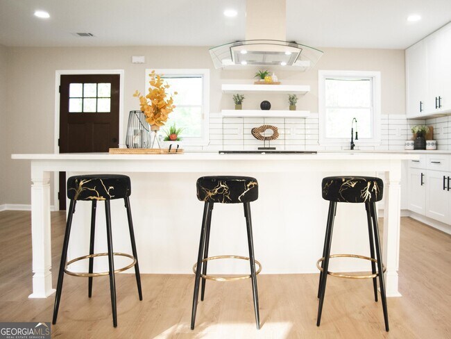 Building Photo - 3561 Misty Valley Rd