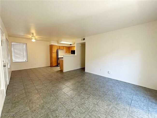 Building Photo - 3125 Casey Dr