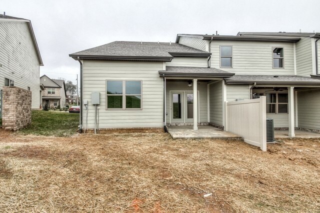 Building Photo - 1457 Channing Dr