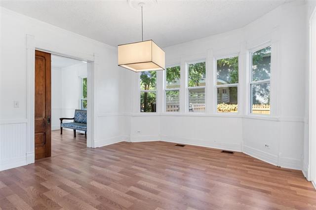 Building Photo - 1123 W Gandy St