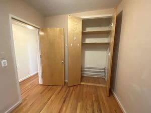 Building Photo - 325 Division Ave