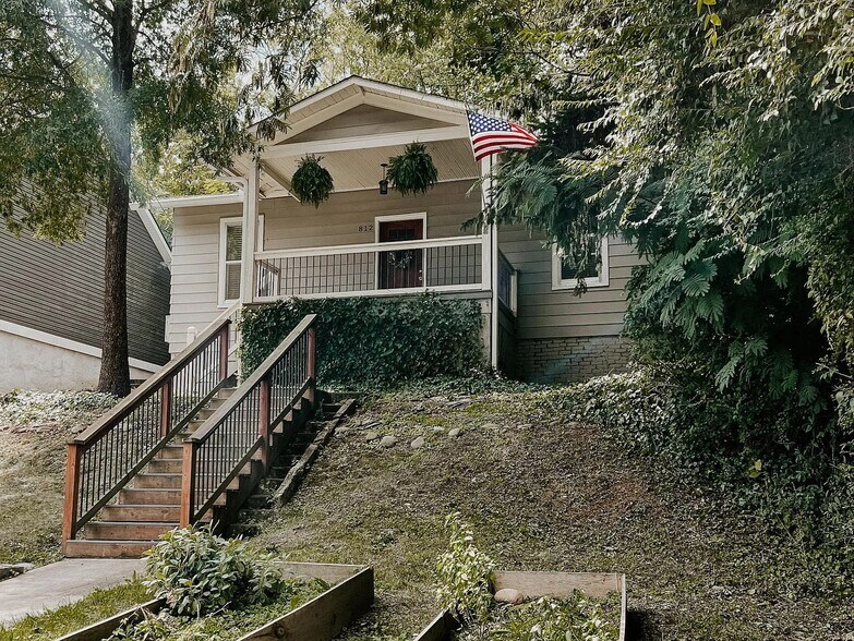 Primary Photo - 812 Federal St