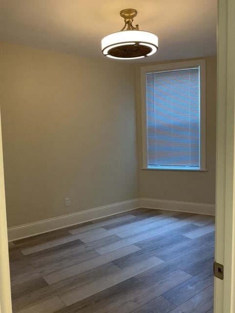Bedroom 1 - 2858 W Shakespeare Ave