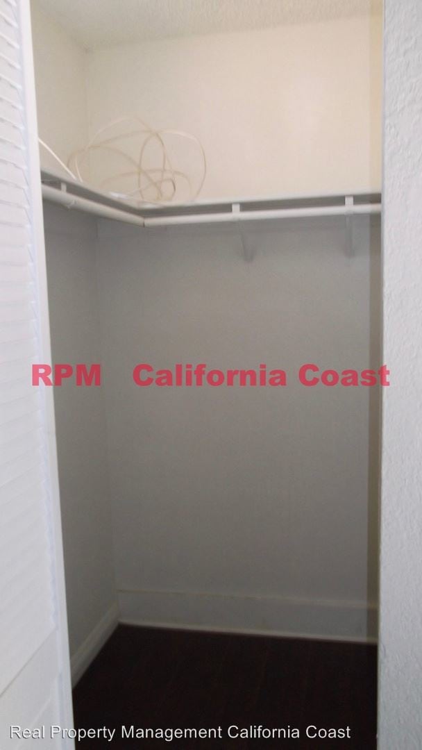 Building Photo - 4831 Santa Ana St