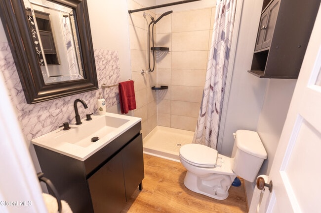 Building Photo - 301 South Main St