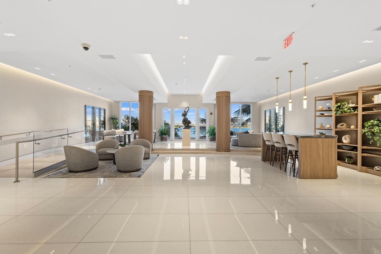 Building Photo - 888 Brickell Key Dr