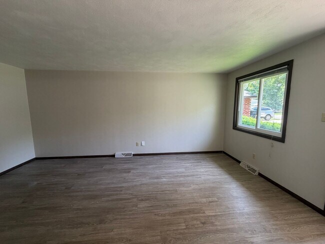 Building Photo - Shoshone Duplex