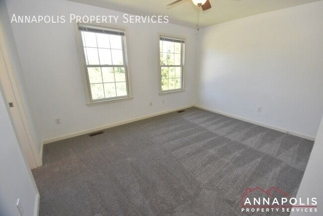 Building Photo - 307 Mainsail Dr