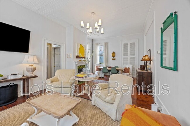 Building Photo - 139 1/2 Broad Street