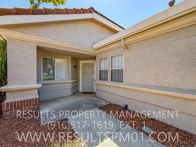 Building Photo - Beautifully updated 3 Bedroom Rocklin home.