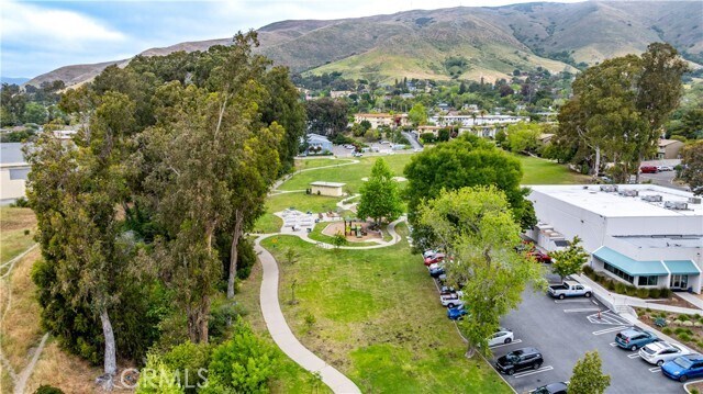 Building Photo - 1023 Southwood Dr