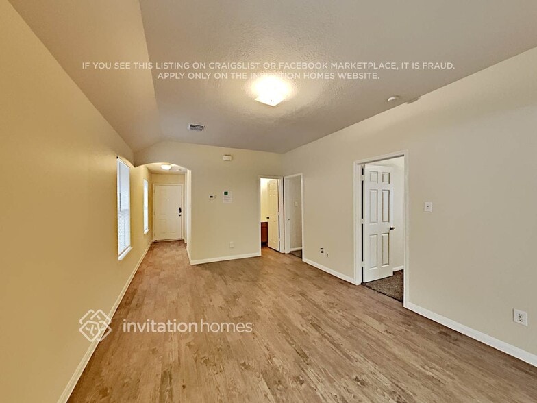 Building Photo - 6347 Austinville Dr